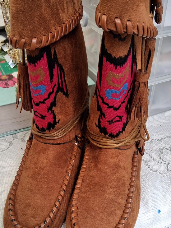Azalea Wang Shoes - Brown Suede Fringe Moccasins with Pink & Blue Knit Accent